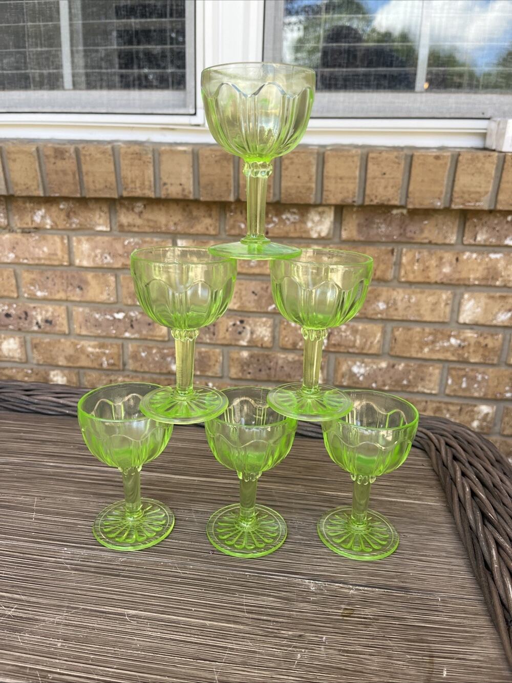 6 - HOCKING GLASS CO. COLONIAL GREEN 4" TALL 3-OUNCE COCKTAIL GOBLET!